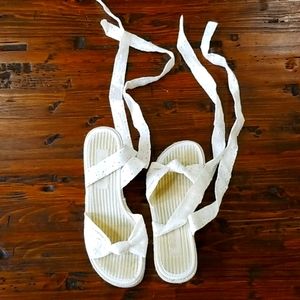 Unionbay size 7 lace up wedge sandles